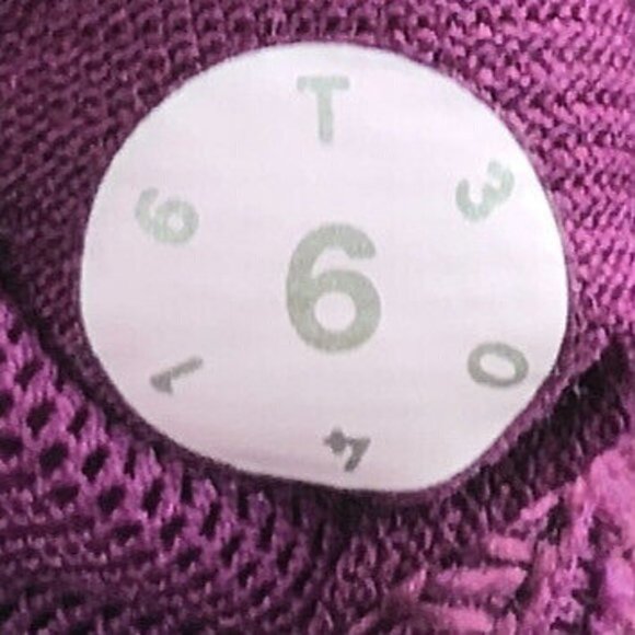 Lululemon Womens Sleeveeless Scoop Neck Built In Bra Pullover Tank Top Sz 6 - Picture 2 of 7